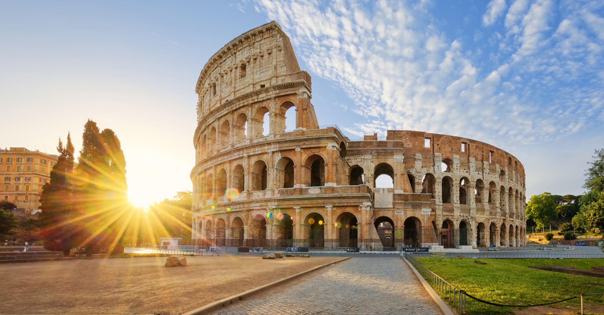 Colosseum: put yourself in the gladiator's sandals and remain immersed in the ancient roman escape 