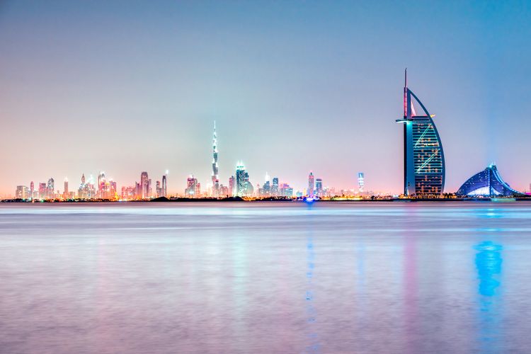 dubai skyline: is really famous and to visually appreciate its grandeur it can be admired from the sea