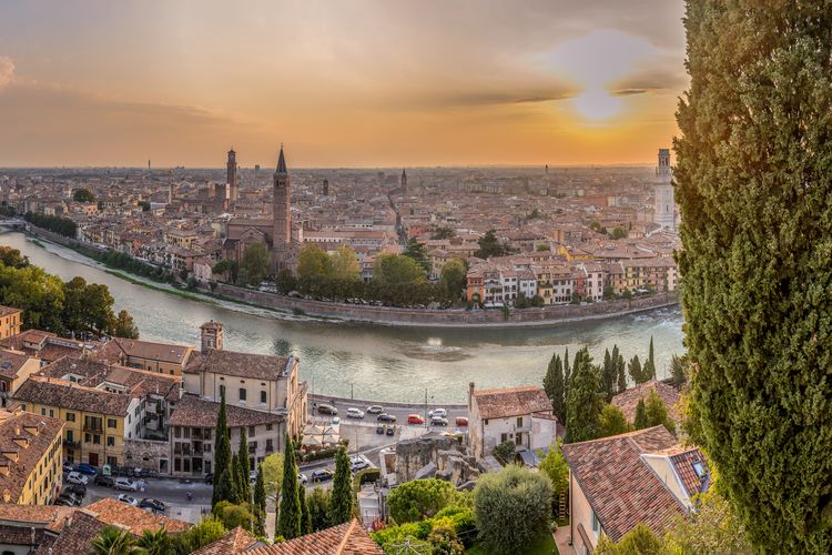 Verona: experience a different emotion at every turn in this adventuresome city.