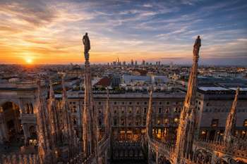 The Incentive, has been released for a Mexican Automotive Company, we were involved in September 2025 for 5 days in Milano and Verona