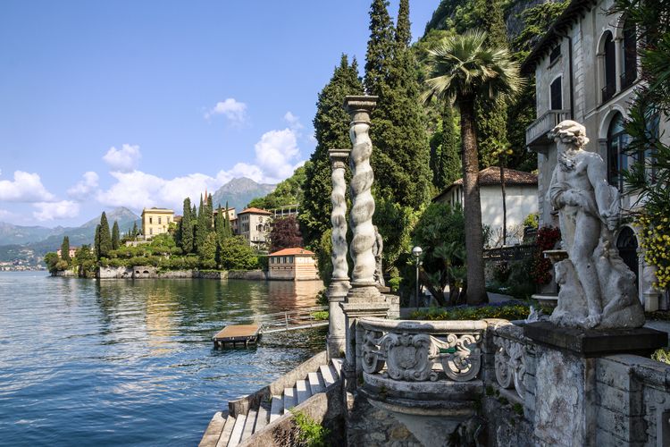 villa monastero: something to adore