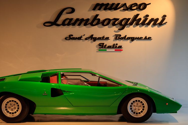 lamborghini: at the museum we can arrange exclusive gala dinners